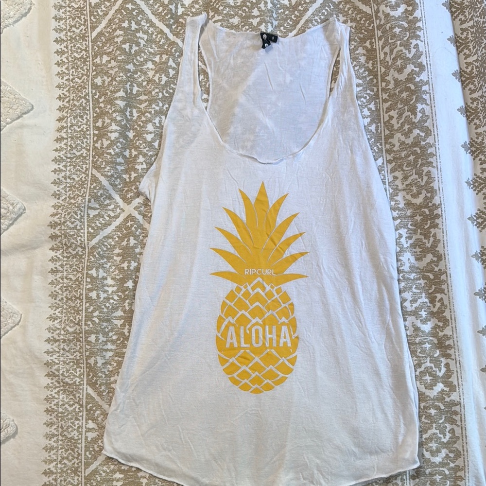 ✅ 5/$20 deal Rip Curl Women's White Tank Top